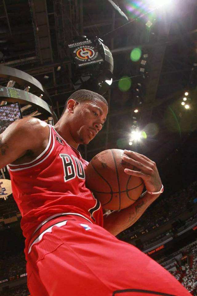 罗斯德里克罗斯顺位公牛_罗斯德里克NBA_德里克·罗斯