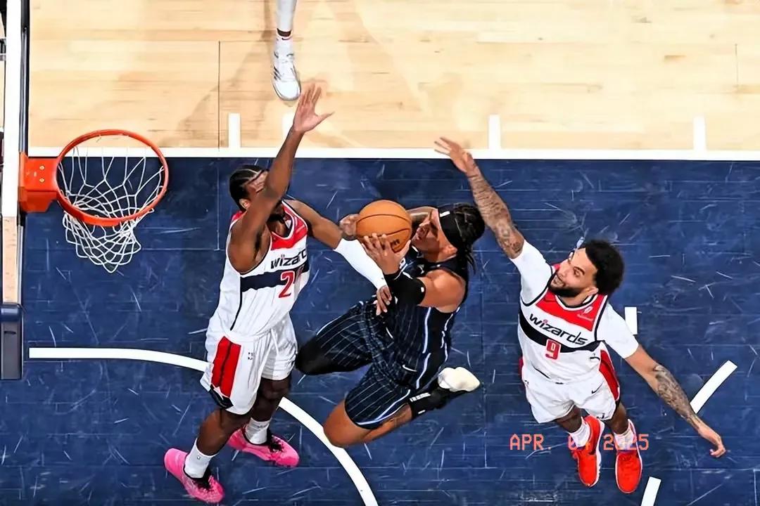 nba奥兰多魔术队_奥兰多魔术队_魔术队奥兰多是谁