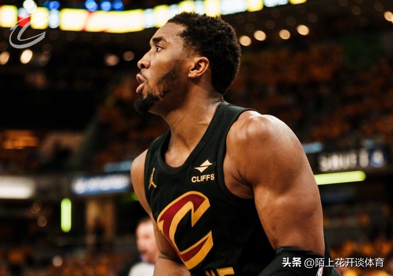 克利夫兰骑士逆转波士顿凯尔特人_克利夫兰骑士队_NBA总决赛1-3大逆转历史