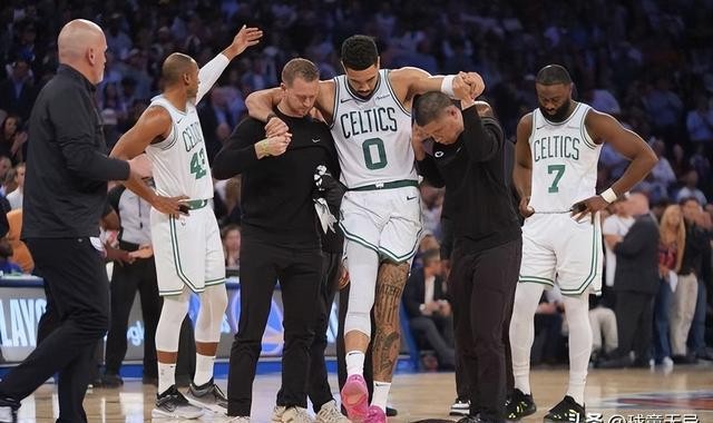 杰森·塔图姆_ 塔图姆 跟腱断裂 康复 _杰森·塔图姆 跟腱撕裂 NBA 