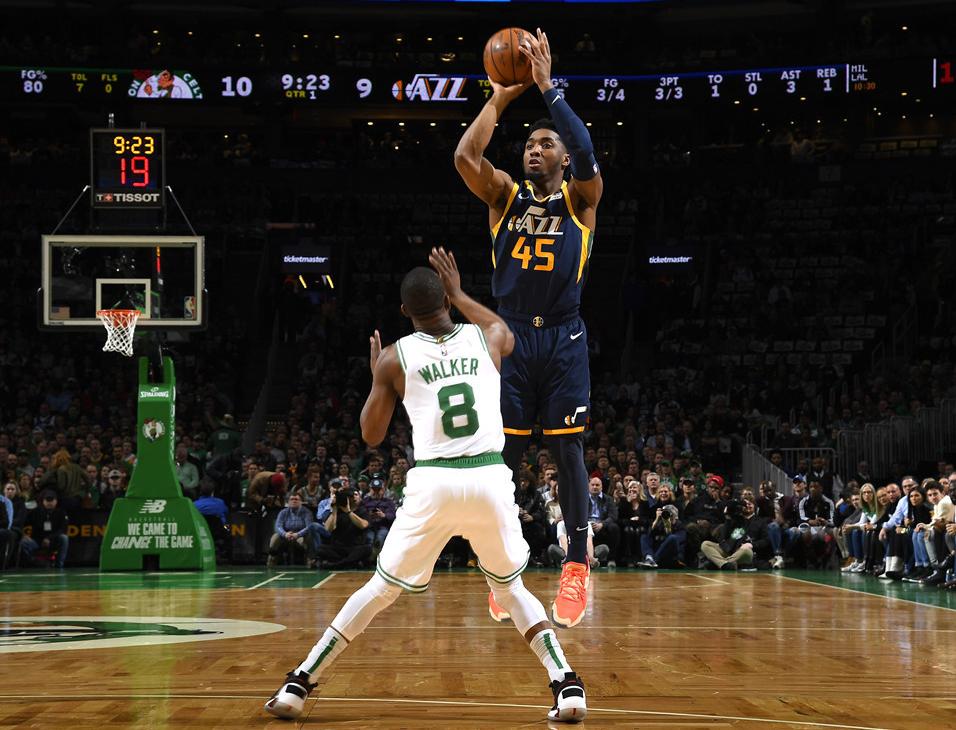 犹他爵士队_NBA季后赛席位争夺_NBA犹他爵士队战绩