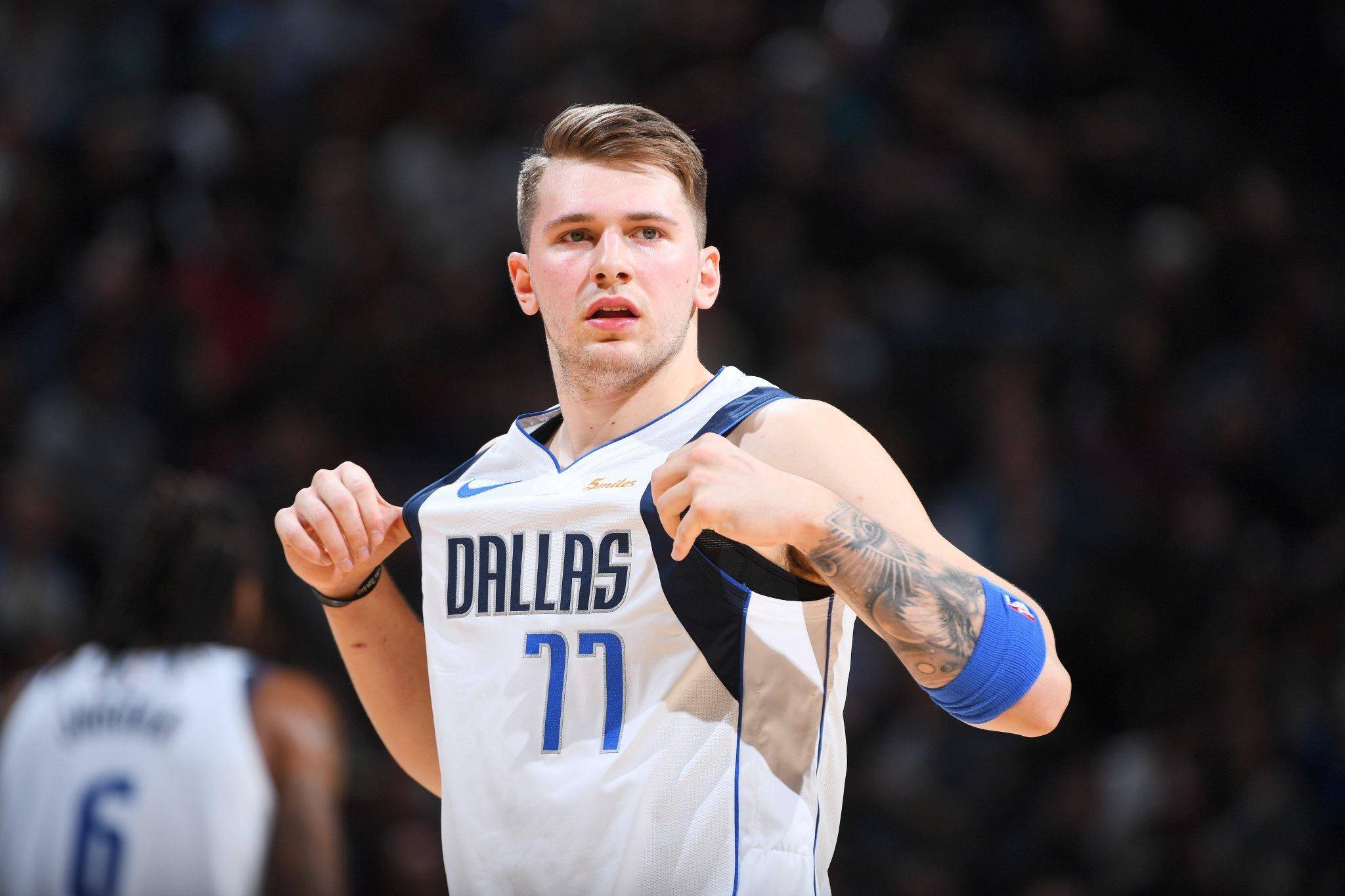 卢卡·东契奇_独行侠东契奇新秀赛季表现_东契奇NBA生涯回顾