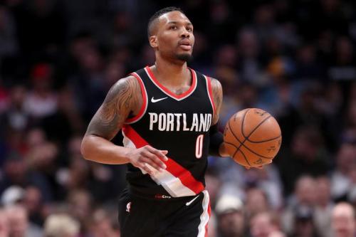 利拉德NBA职业生涯回顾_利拉德一人一城英雄事迹_达米安·利拉德