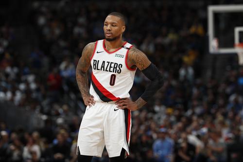 利拉德一人一城英雄事迹_利拉德NBA职业生涯回顾_达米安·利拉德