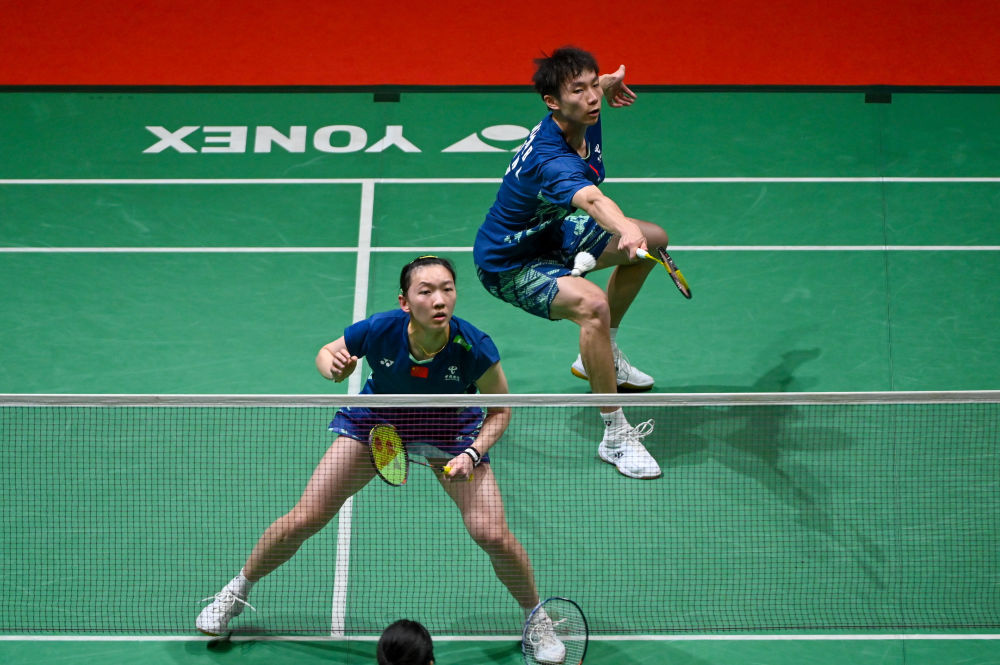 那不勒斯_孔蒂执教那不勒斯双核离队_那不勒斯夺冠2024-2025意甲