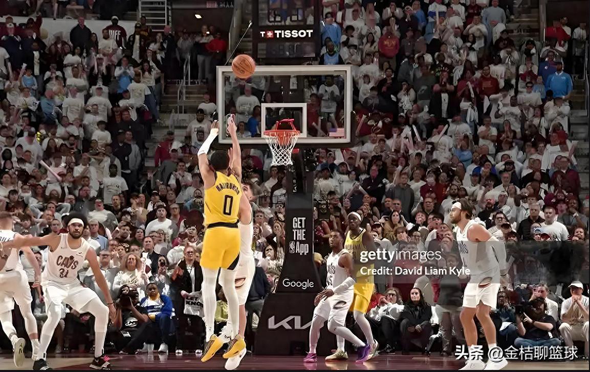 泰瑞斯·哈利伯顿_NBA哈里伯顿投篮姿势_泰瑞斯-哈利伯顿绝杀三分