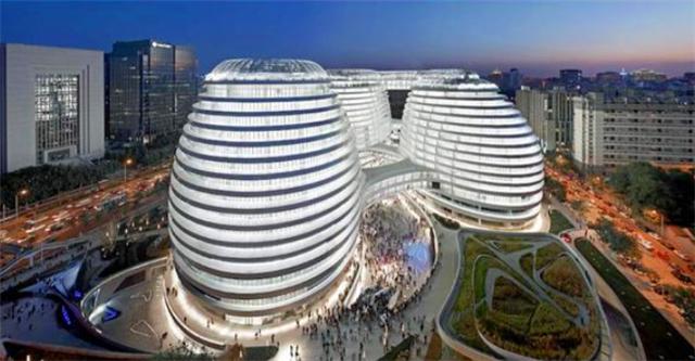 扎哈·哈迪德建筑设计_建筑女魔头生平_扎哈