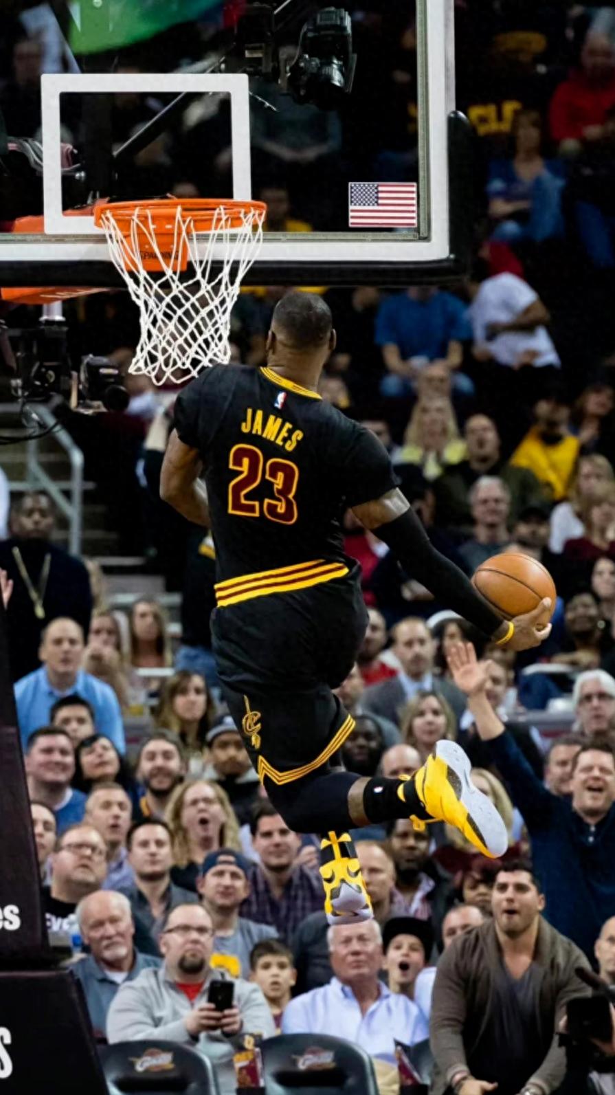 勒布朗·詹姆斯早期数据统计_安东尼·爱德华兹_NBA安东尼·爱德华兹勒布朗·詹姆斯对比分析
