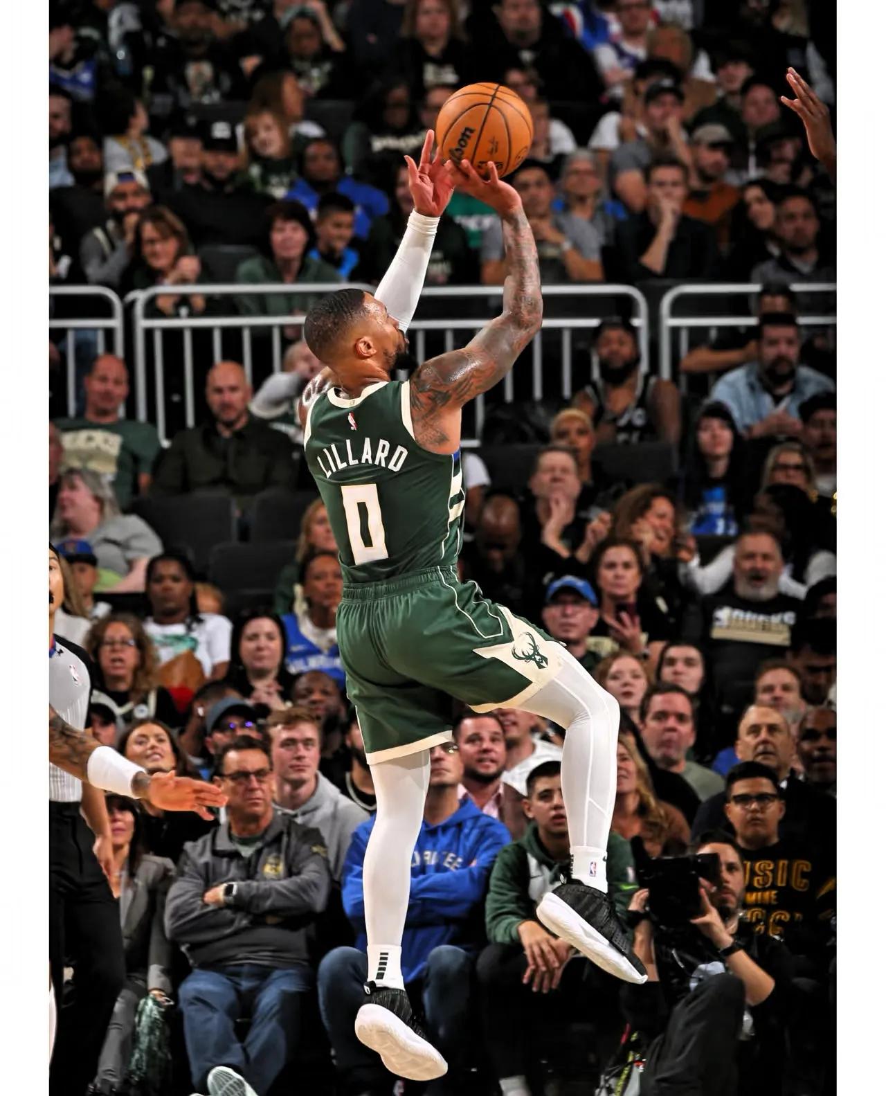 利拉德NBA生涯合同详情_利拉德NBA薪资历史_达米安·利拉德