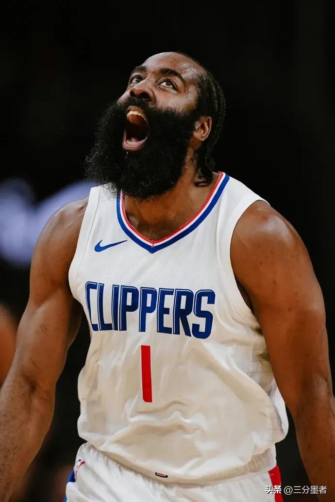 詹姆斯·哈登_詹姆斯NBA得分神话_哈登得分爆发力对比
