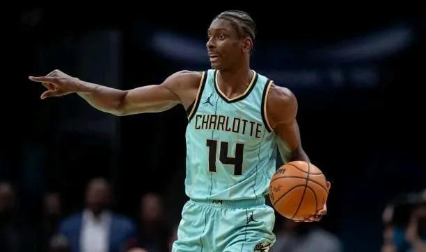 NBA 24-25赛季 黄蜂队 半程总结 _夏洛特黄蜂队_ 夏洛特黄蜂队 伤病影响 