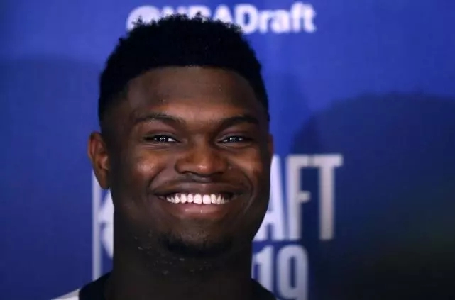 锡安·威廉姆森_ 杜克大学大前锋 _锡安·威廉姆森 2019年NBA选秀 