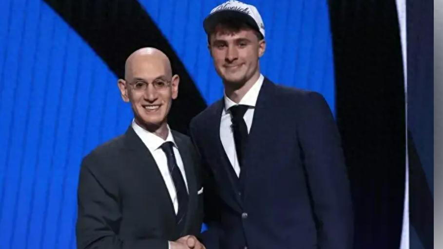 达拉斯独行侠选秀库珀·弗拉格_达拉斯独行侠队_NBA状元签概率1.8%