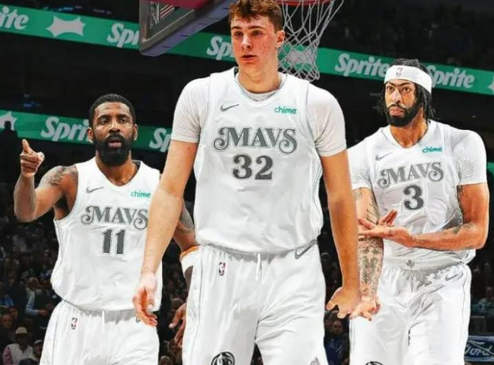 达拉斯独行侠队_达拉斯独行侠选秀库珀·弗拉格_NBA状元签概率1.8%