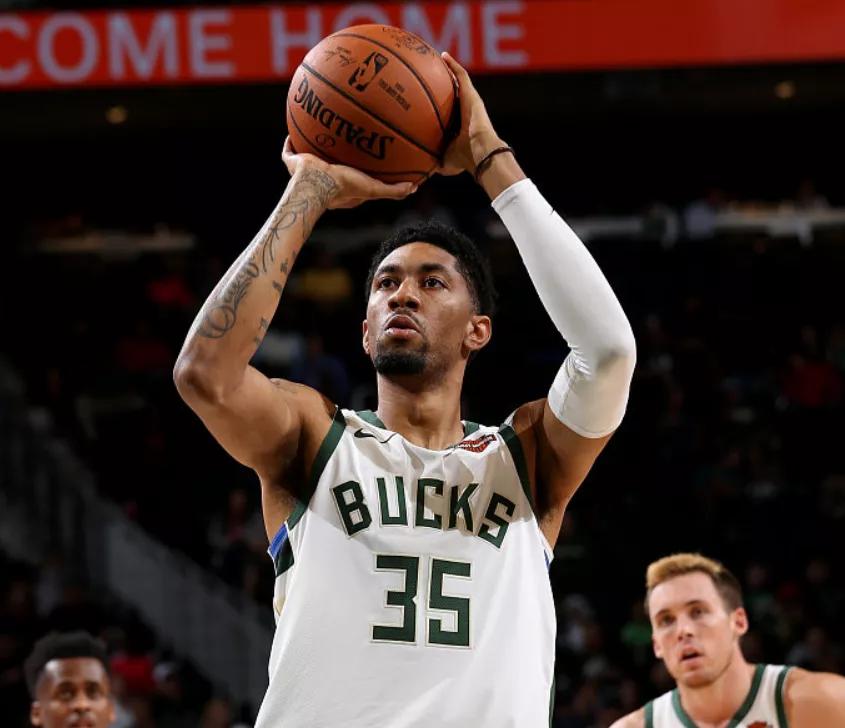 克里斯蒂安-伍德千万年薪_克里斯蒂安·伍德_NBA落选秀逆袭