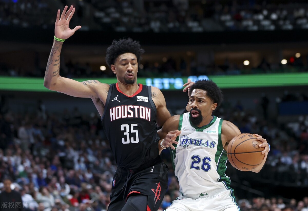 NBA落选秀逆袭_克里斯蒂安·伍德_克里斯蒂安-伍德CBA经历