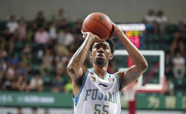 NBA边缘球员成长故事_克里斯蒂安·伍德NBA经历_克里斯蒂安·伍德