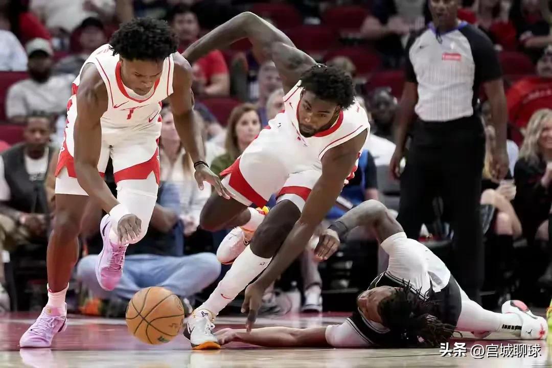 阿门·汤普森 投射能力分析_阿门·汤普森 NBA 休斯顿火箭_阿门·汤普森
