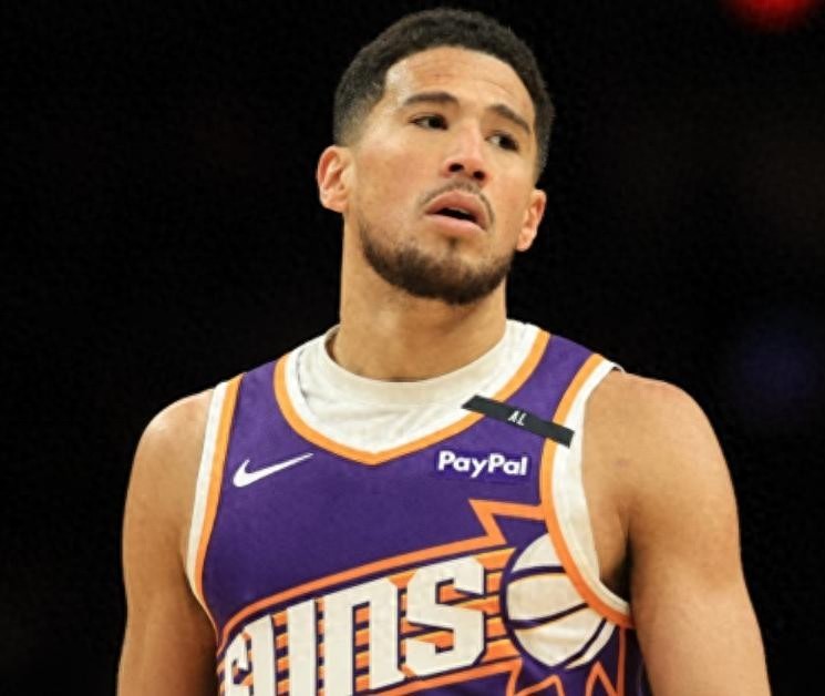 德文·布克_德文-布克1.5亿美元合同_NBA球员高薪体系