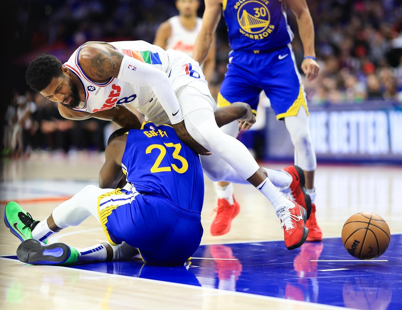 保罗·乔治职业生涯起伏_NBA老将职业生涯回顾_保罗·乔治