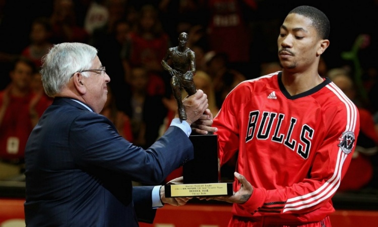  NBA 伤病历史 _德里克·罗斯_德里克-罗斯 生涯巅峰 MVP 