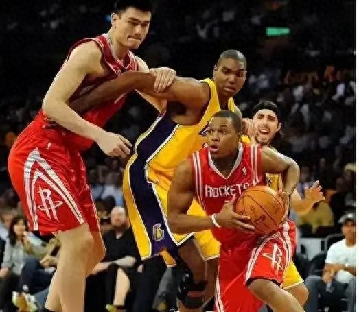 凯尔-洛瑞20年NBA生涯数据_洛瑞职业生涯全明星次数_凯尔·洛瑞