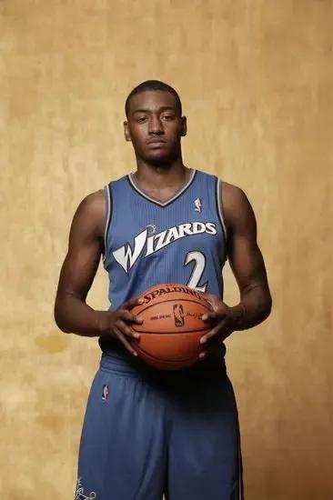 沃尔NBA生涯数据统计_约翰-沃尔退役生涯回顾_约翰·沃尔